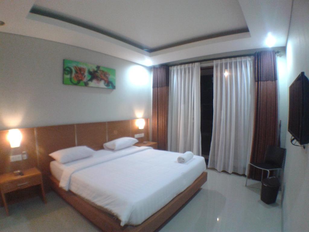 Ronta Bungalows Kuta  Room photo